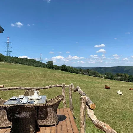 Chalet De Campagne Avec Piscine Semesterbostad