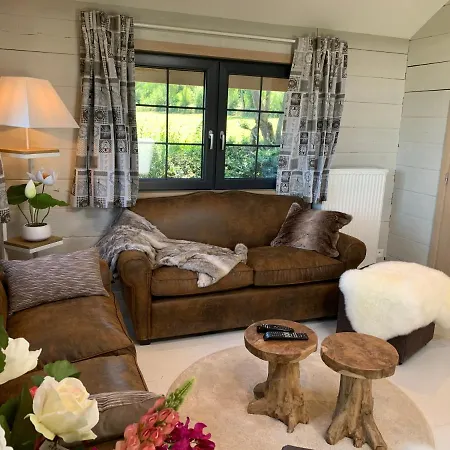 Chalet De Campagne Avec Piscine Semesterbostad Trois-Ponts